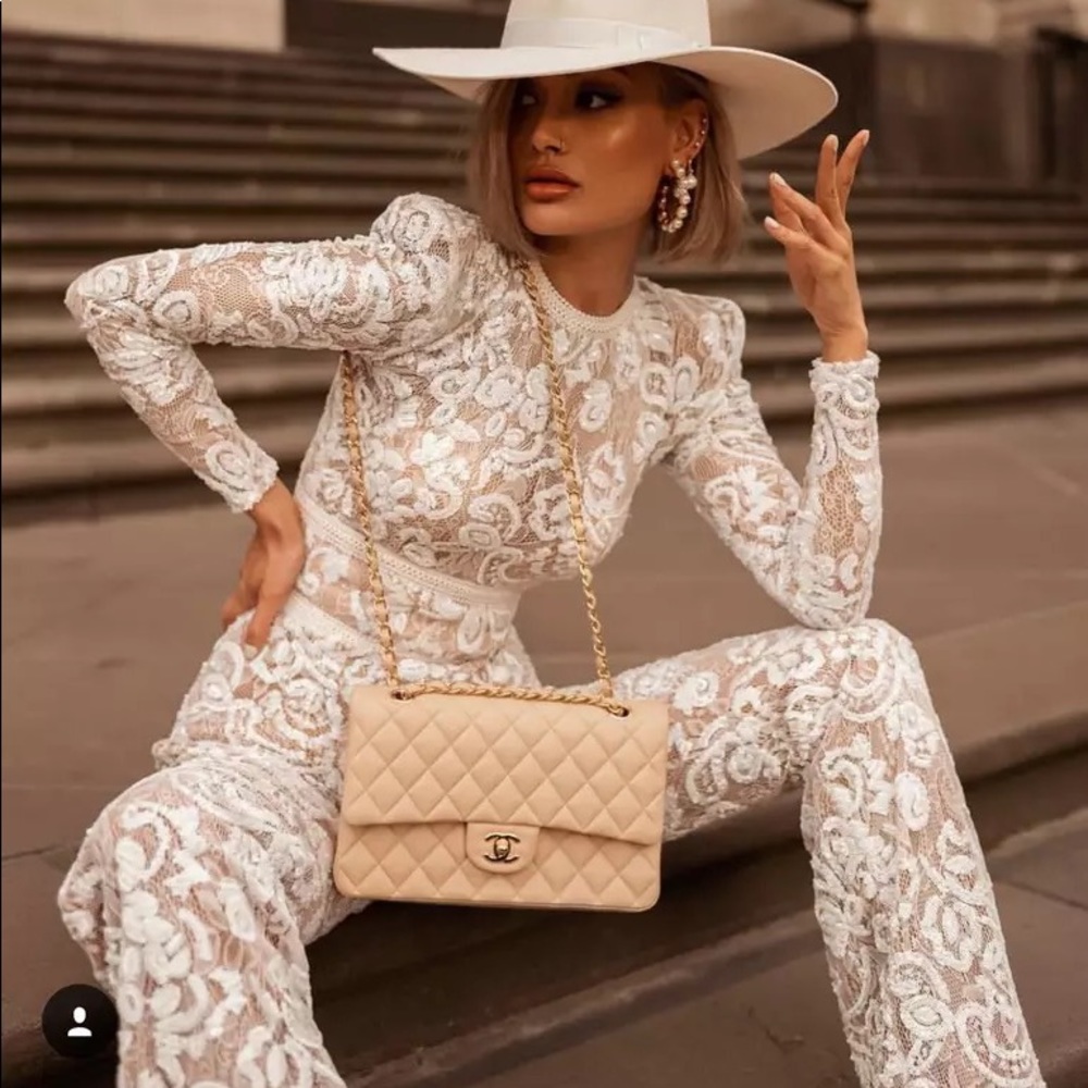 Bella Erá White Ecru Jumpsuit In Embroidered Lace - Picture 7 of 12